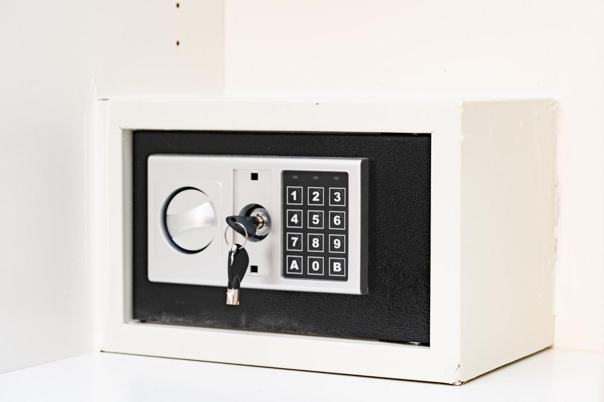 Home Smart Rent Appartamento Nei Pressi Di Via Toledo 2 Camere Da Letto Neapel Exteriör bild